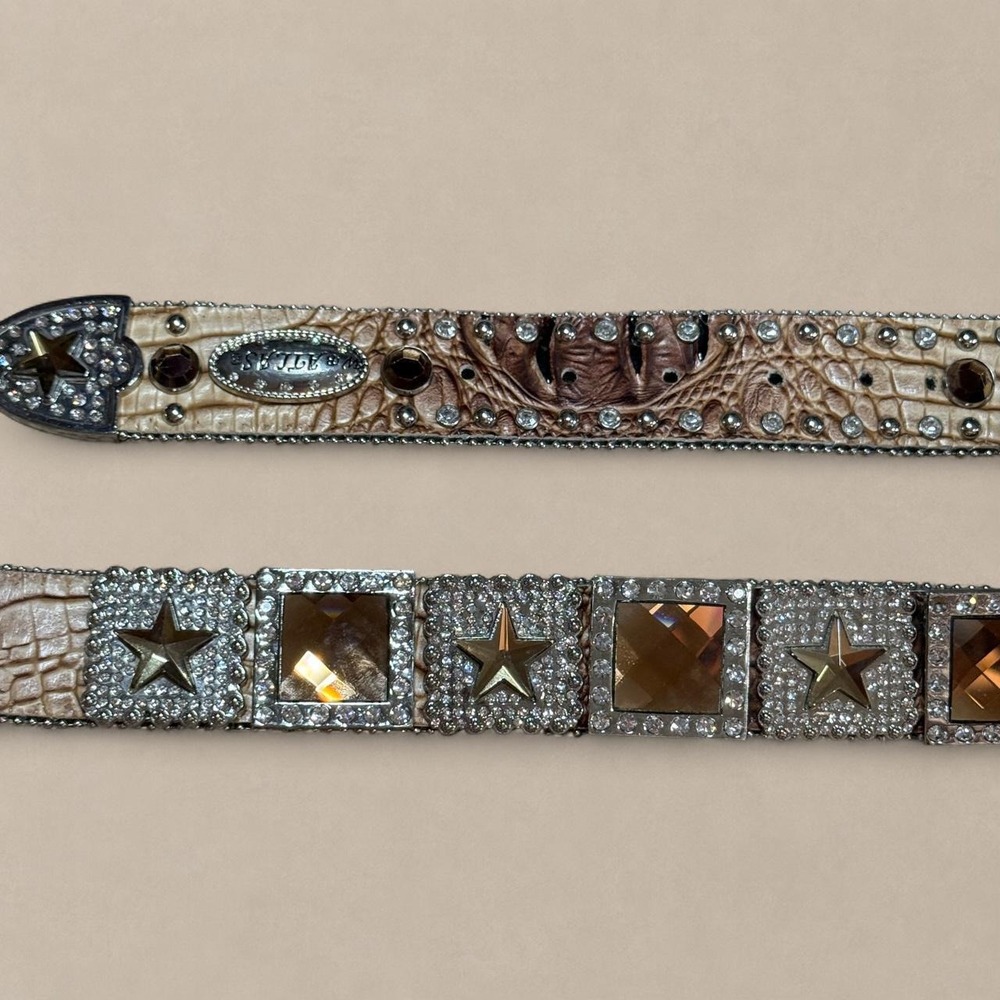 Western Rhinestone Statement Belt - Picture 2 of 7